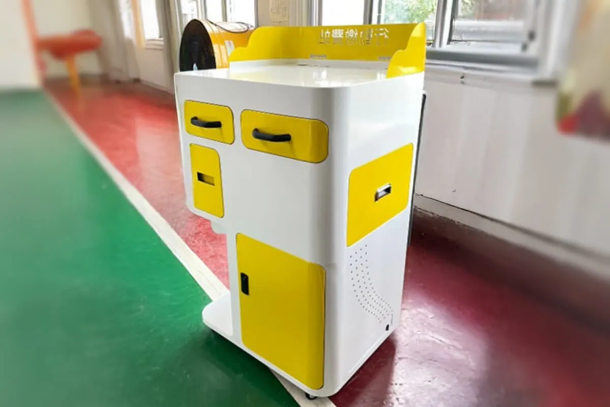 Taiwa Manufactures Sheet Metal Medical Carts & Equipment Cases